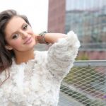 Блондиночка ищет мужчину в Тольятти